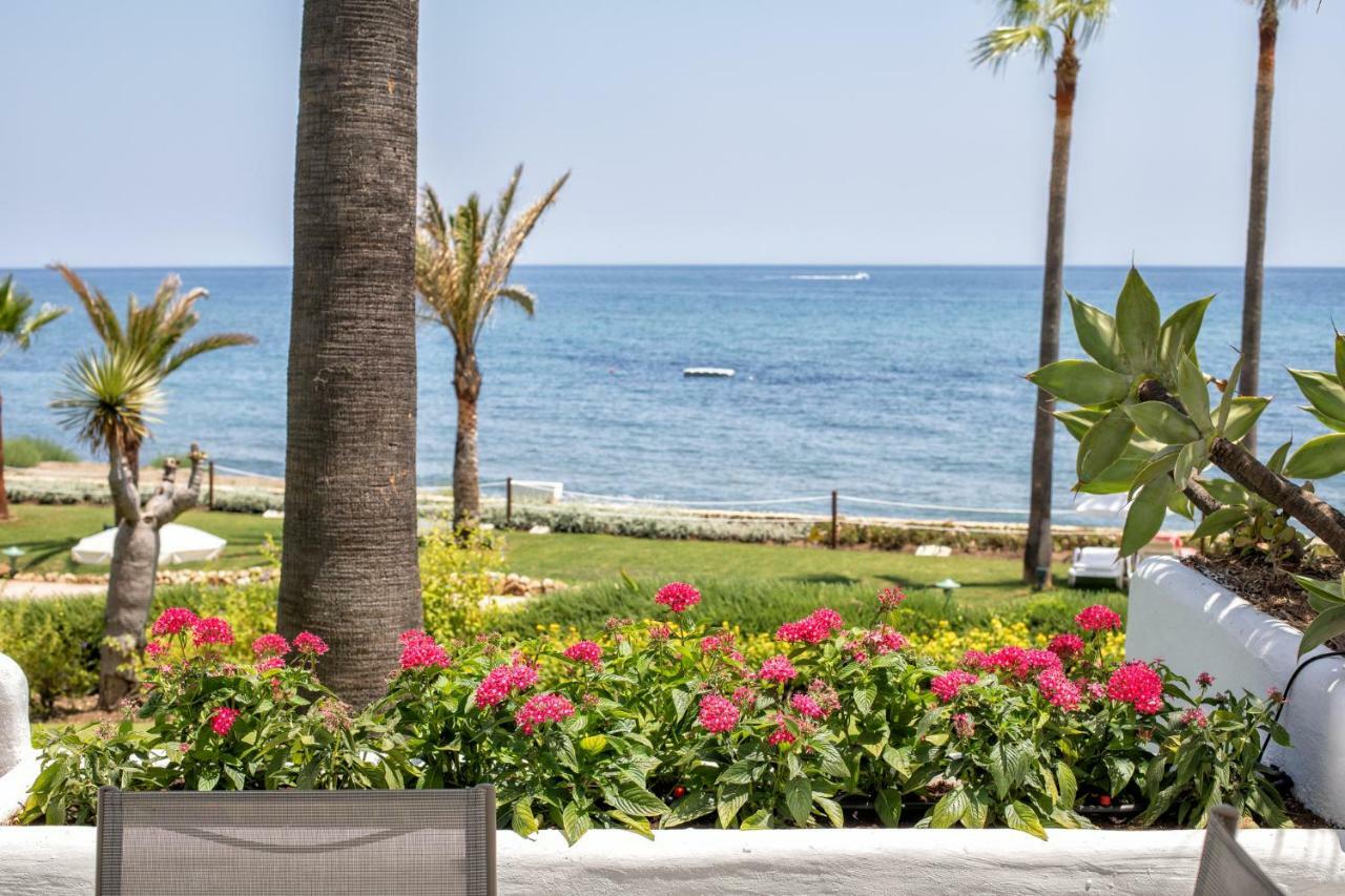 Hanami Alcazaba Beach Front Sea View Эстепона Экстерьер фото